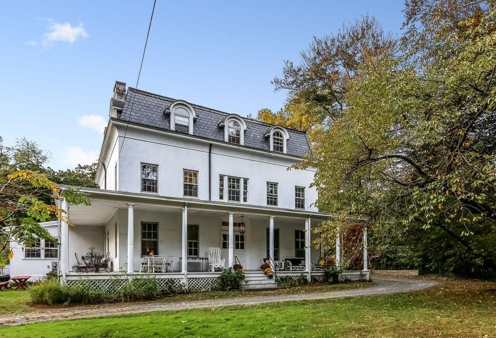 1850 Colonial Farmhouse For Sale In Scarsdale New York ...