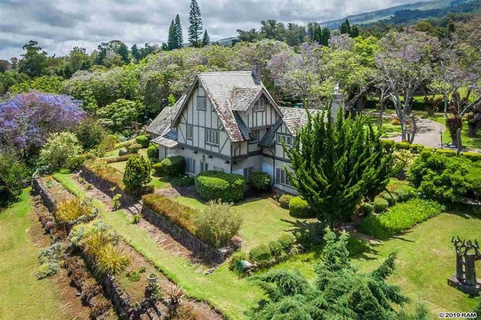 1926 Estate For Sale In Kula Hawaii