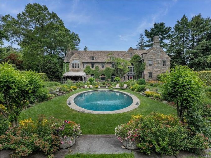 1927 Mansion In Purchase New York — Captivating Houses