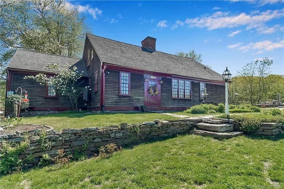 1706 Colonial For Sale In North Stonington Connecticut — Captivating Houses