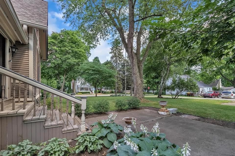 1887 Victorian For Sale In Mason Michigan — Captivating Houses