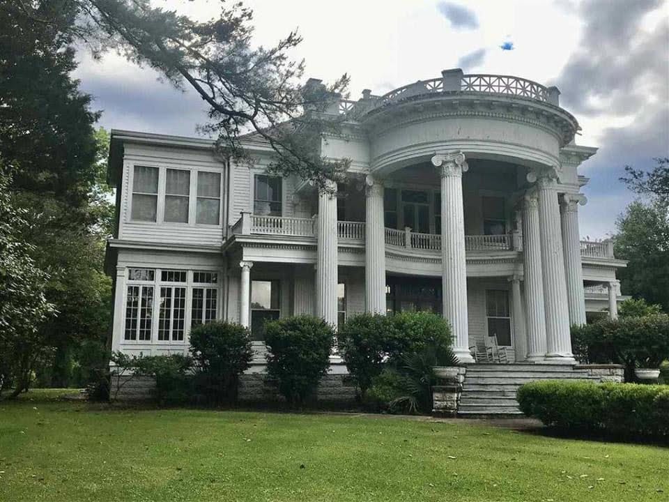 1903 Colonial Revival For Sale In Hazlehurst Mississippi