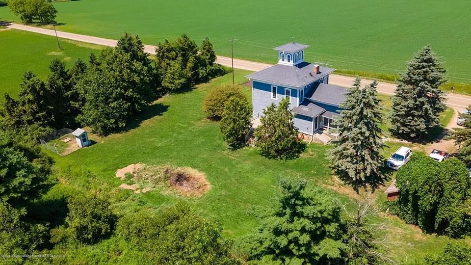 1857 Italianate For Sale In Ovid Michigan — Captivating Houses