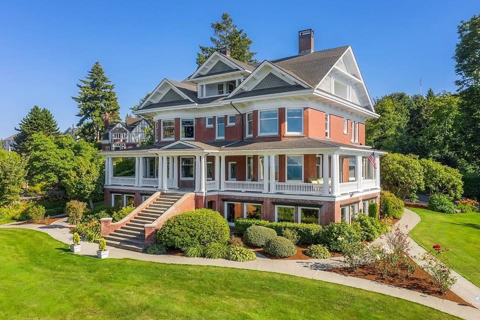 1905 Rucker Mansion For Sale In Everett Washington Captivating Houses