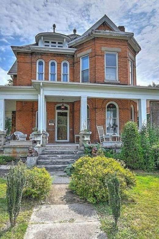 1893 Historic House For Sale In Bristol Tennessee — Captivating Houses