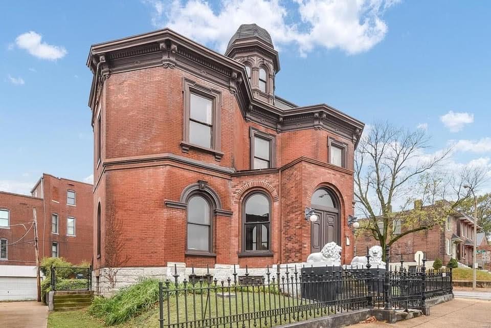 1870 Max Feuerbacher Mansion For Sale In Saint Louis Missouri ...