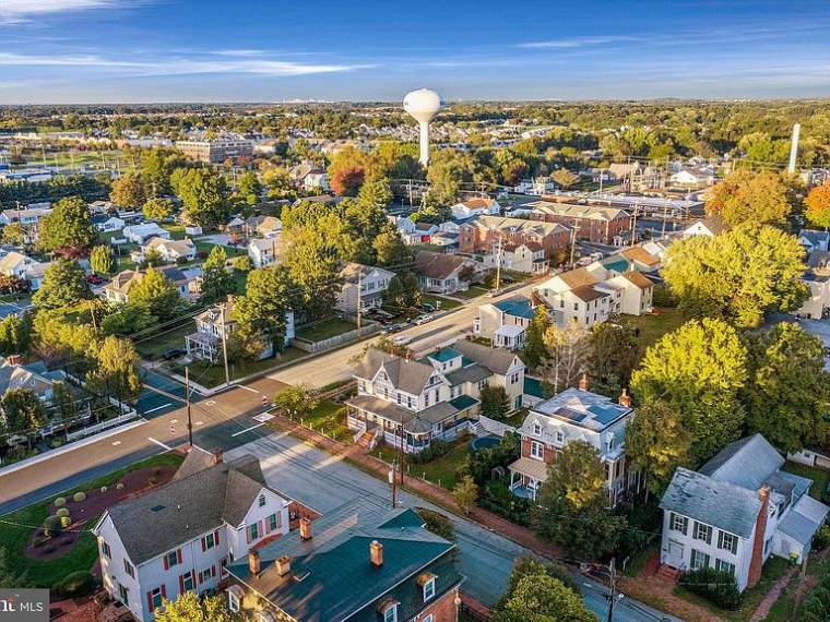 1882 Second Empire For Sale In Middletown Delaware — Captivating Houses 