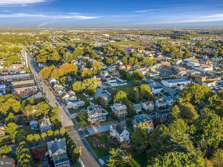 1882 Second Empire For Sale In Middletown Delaware — Captivating Houses