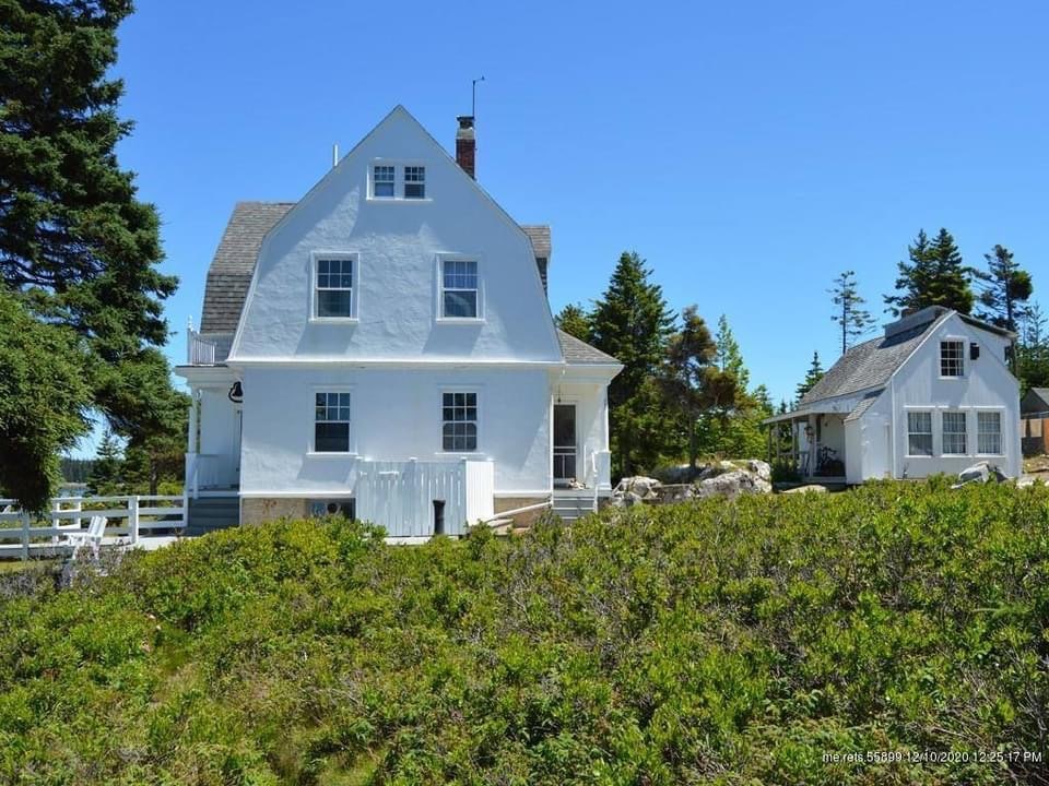 1907 Historic Lightkeepers House For Sale In Isle Au Haut Maine