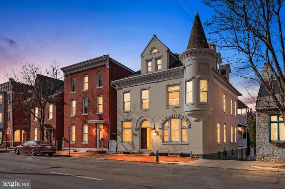 1897 Victorian For Sale In Hagerstown Maryland Captivating Houses