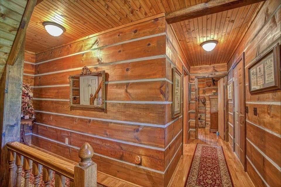 1967 Cabin For Sale In Erwin Tennessee