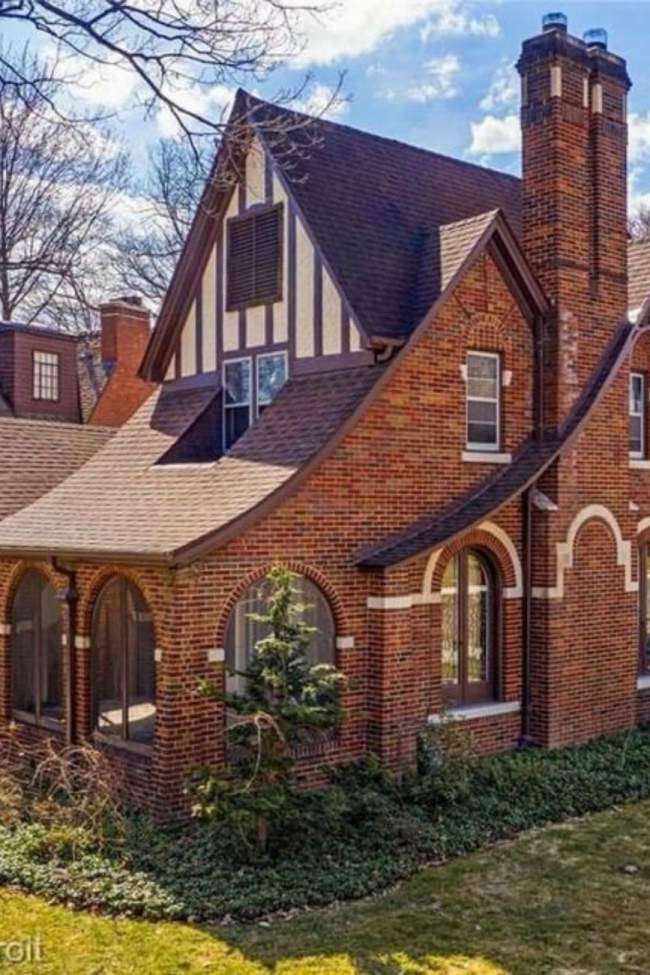 1931 Tudor Revival For Sale In Detroit Michigan — Captivating Houses