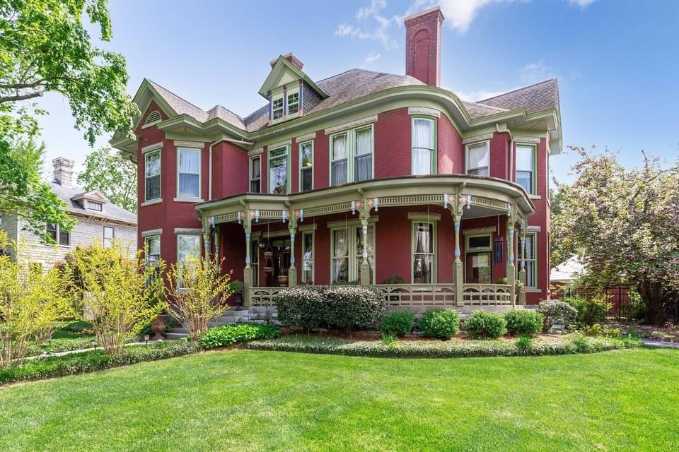 1904 Victorian For Sale In Springfield Tennessee Captivating Houses   IMG 5475 