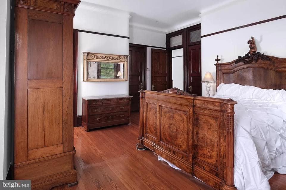 1900 Queen Anne For Sale In Hopewell New Jersey
