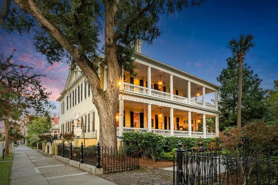 1760 Georgian Revival For Sale In Charleston South Carolina