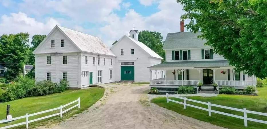 1813 Farmhouse For Sale In Newfield Maine — Captivating Houses
