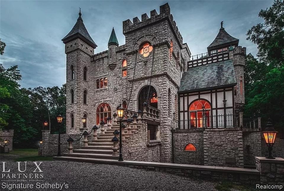 Unique Castle For Sale In Rochester Michigan — Captivating Houses