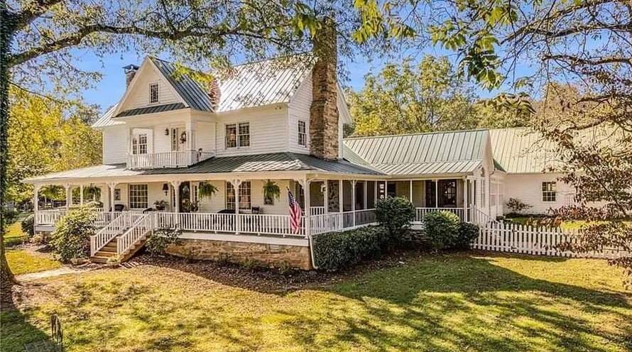 1836 Farmhouse For Sale In Dawsonville Georgia — Captivating Houses