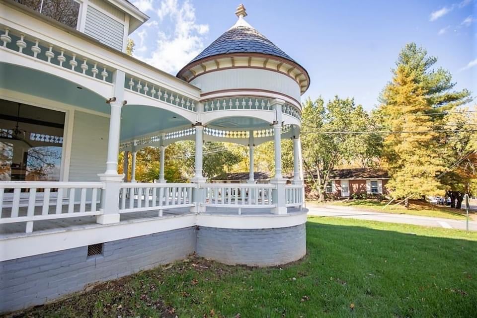 1888 Victorian For Sale In North Vernon Indiana