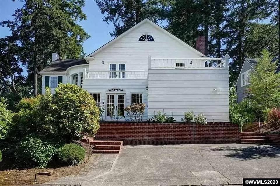 1929 Colonial Revival For Sale In Salem Oregon