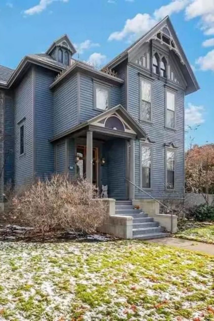 1880 Victorian For Sale In Bay City Michigan