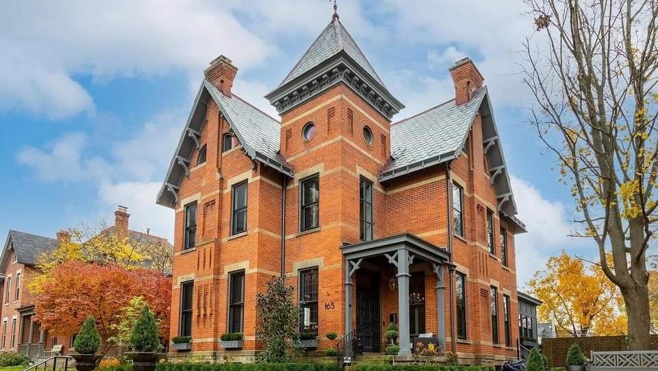1885 Victorian For Sale In Columbus Ohio — Captivating Houses