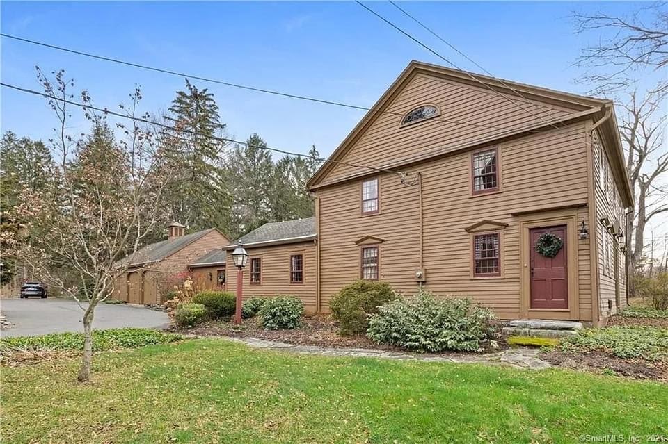 1788 Colonial For Sale In West Simsbury Connecticut