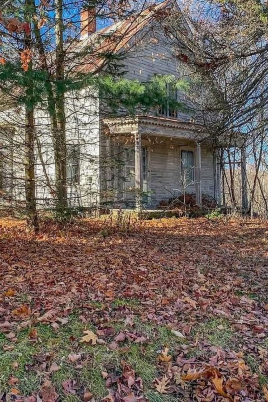 1860 Fixer Upper For Sale In St Johnsbury Vermont