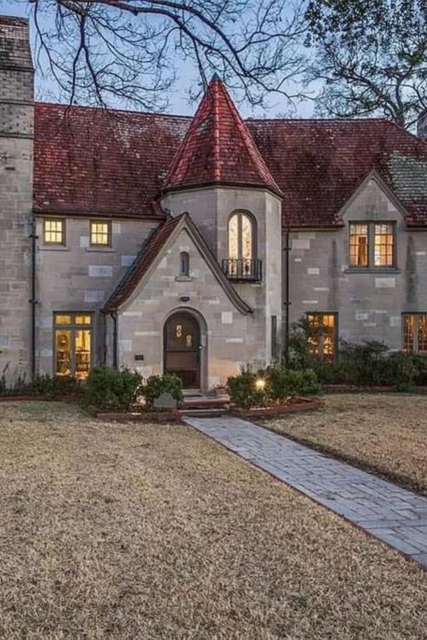 1929 Tudor Revival For Sale In Dallas Texas