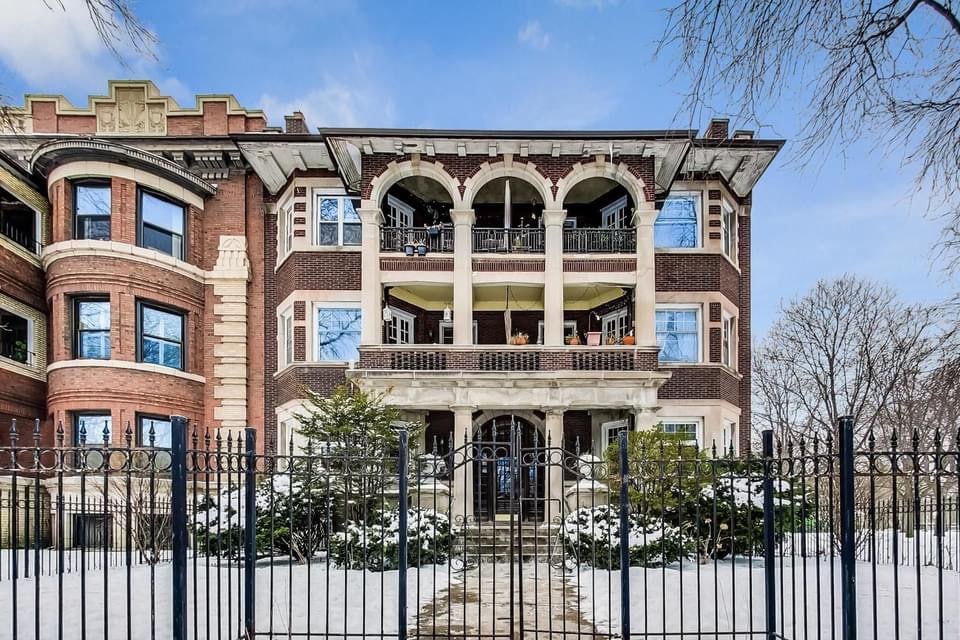1916 Historic House For Sale In Chicago Illinois — Captivating Houses