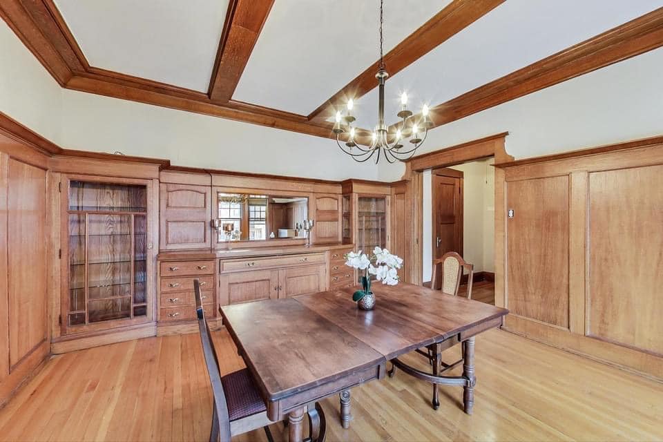 1916 Historic House For Sale In Chicago Illinois