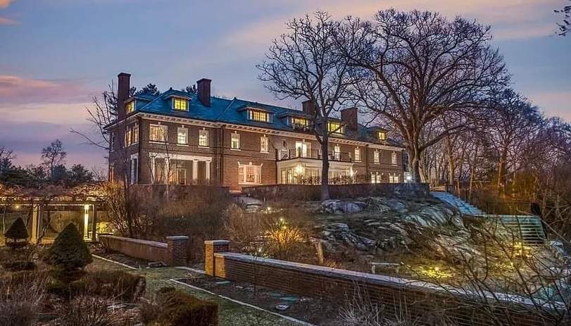 1910 Mansion For Sale In Dedham Massachusetts — Captivating Houses