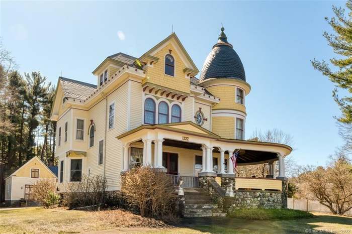 1892 Victorian For Sale In Stafford Connecticut