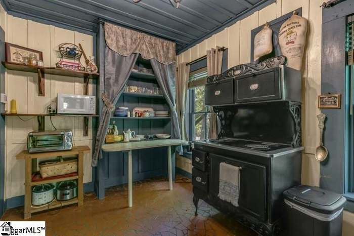1925 Foursquare For Sale In Sunset South Carolina