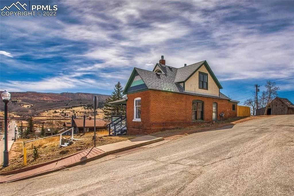 1906 Historic House For Sale In Cripple Creek Colorado