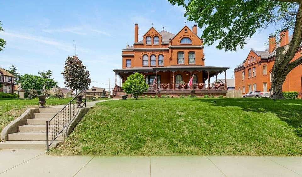 1889 Mansion For Sale In Saint Joseph Missouri