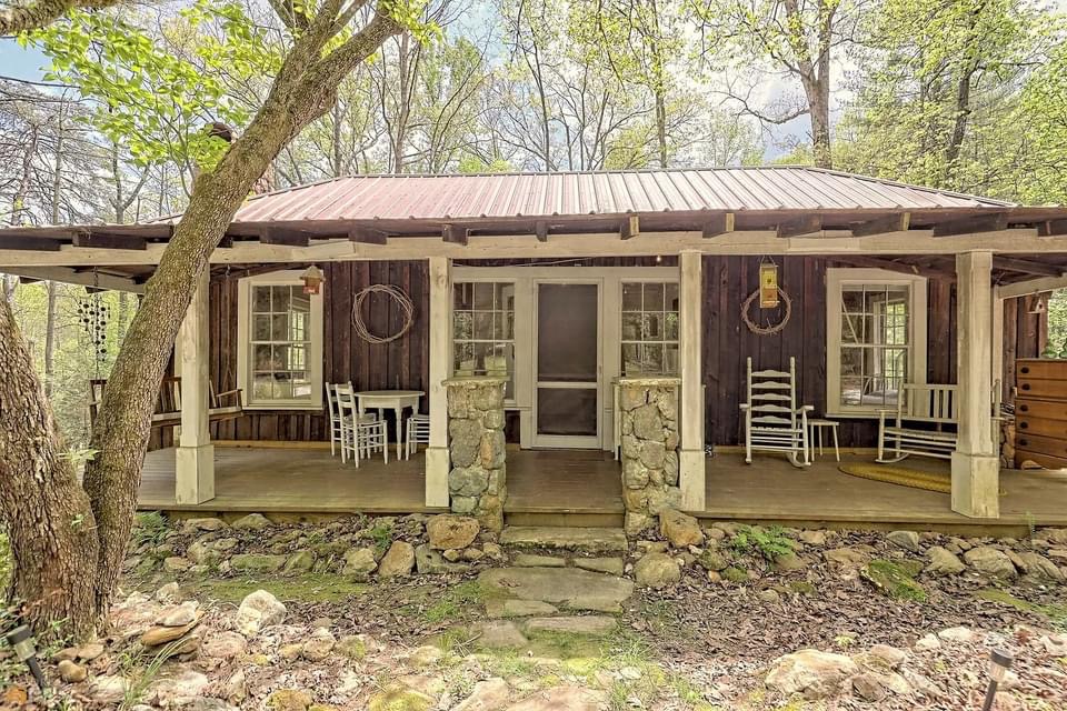 1940 Cabin For Sale In Lakemont Georgia — Captivating Houses