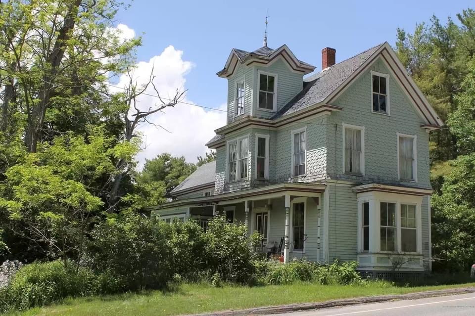 1886 Historic House For Sale In Brooks Maine