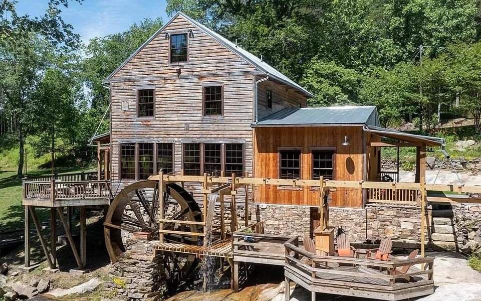 1780 Post & Beam Gristmill For Sale In Traphill North Carolina — Captivating Houses