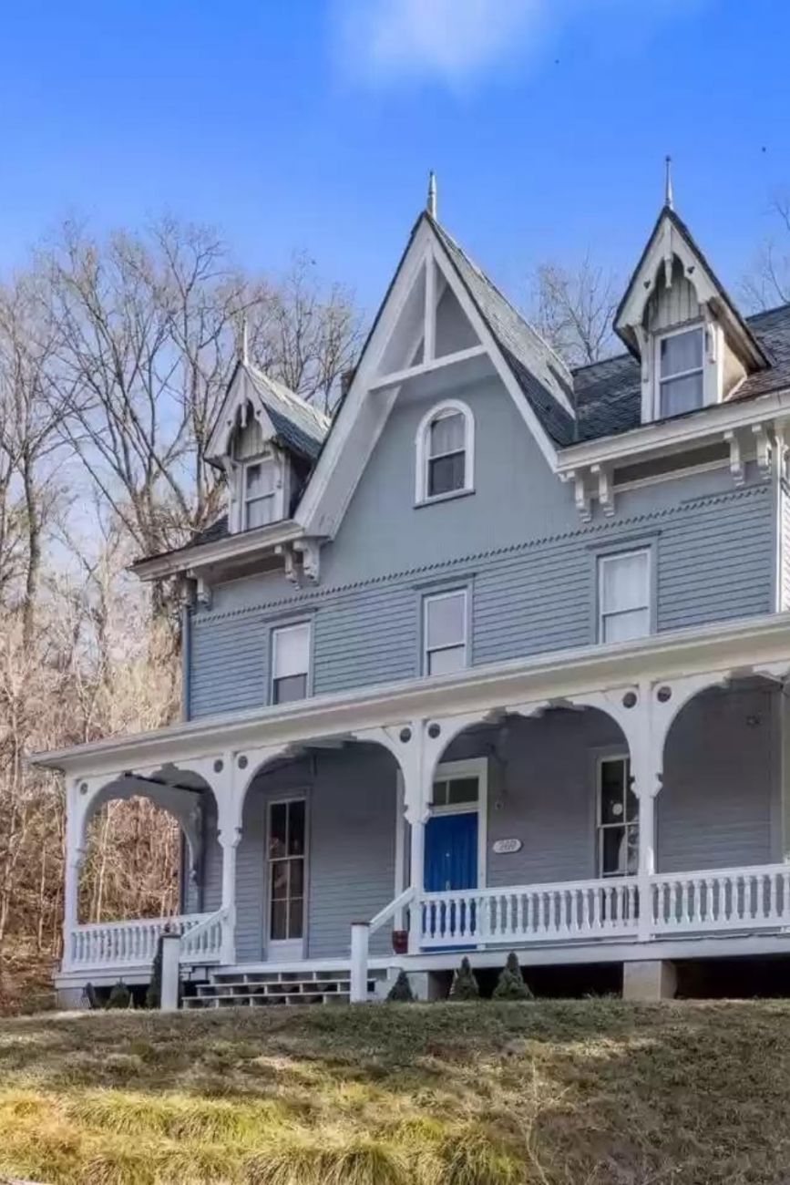 1843 Dutton Mansion For Sale In Brookhaven Pennsylvania