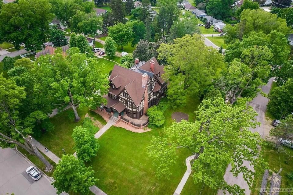 1900 Victorian For Sale In Columbus Wisconsin