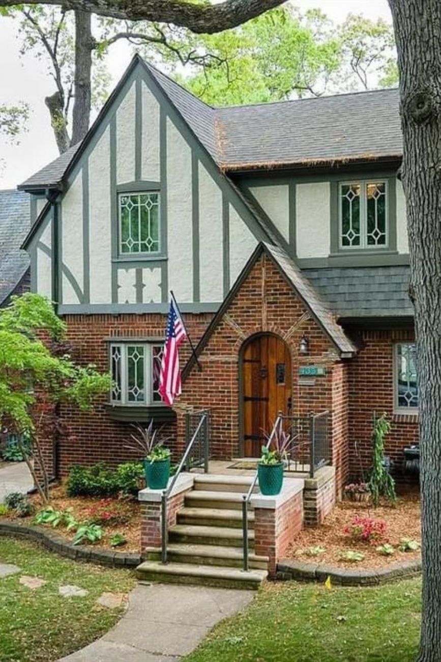 1929 Tudor Revival For Sale In Ferndale Michigan