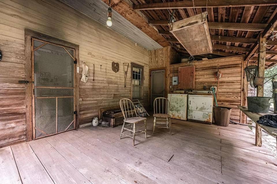 1887 Farmhouse For Sale In Baker Florida