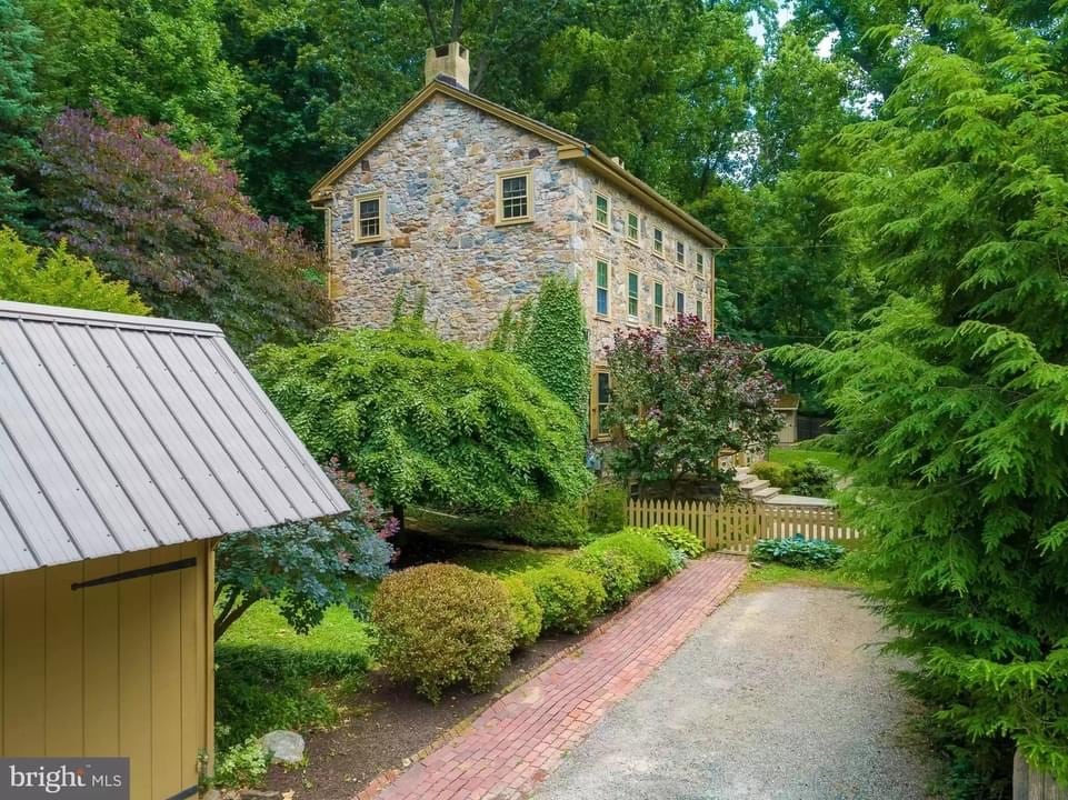 1800 Farmhouse For Sale In Chester Springs Pennsylvania