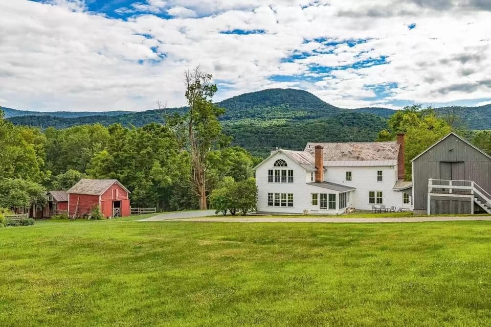 1789 Farmhouse For Sale In Dorset Vermont