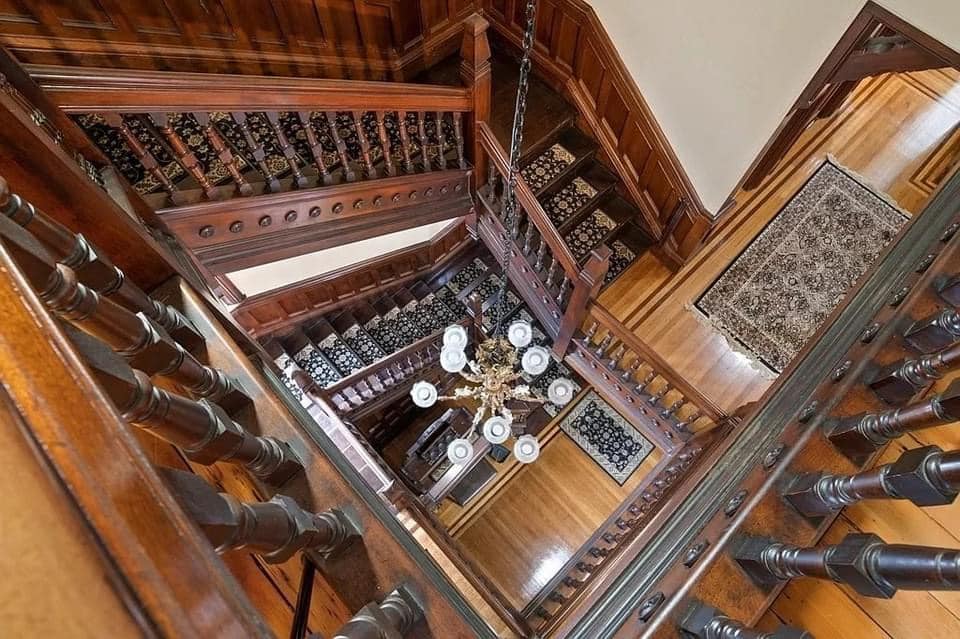 1874 Victorian For Sale In Springfield Massachusetts