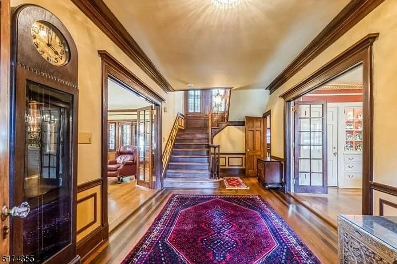 1918 Colonial Revival For Sale In Cranford Township New Jersey