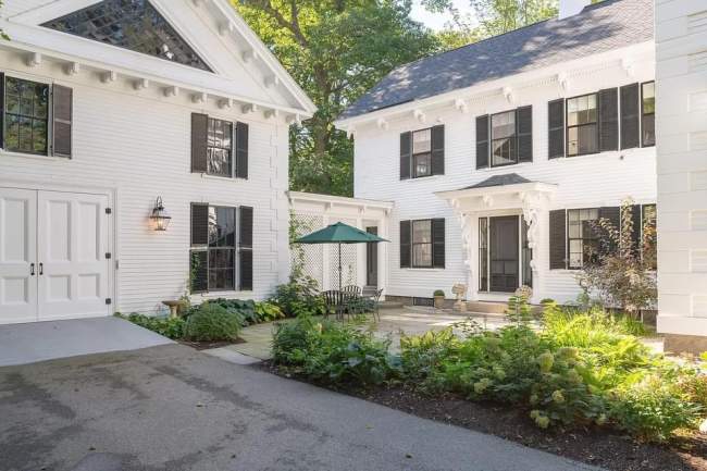 1852 Italianate In Kennebunk Maine — Captivating Houses