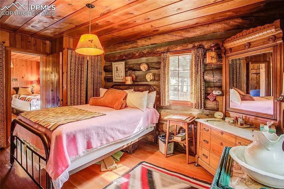 1937 Cabin For Sale In Green Mountain Falls Colorado