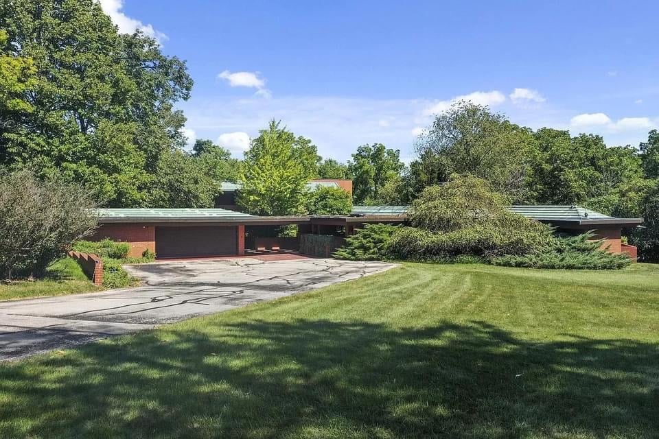 1956 Frank Lloyd Wright House For Sale In Mount Pleasant Wisconsin